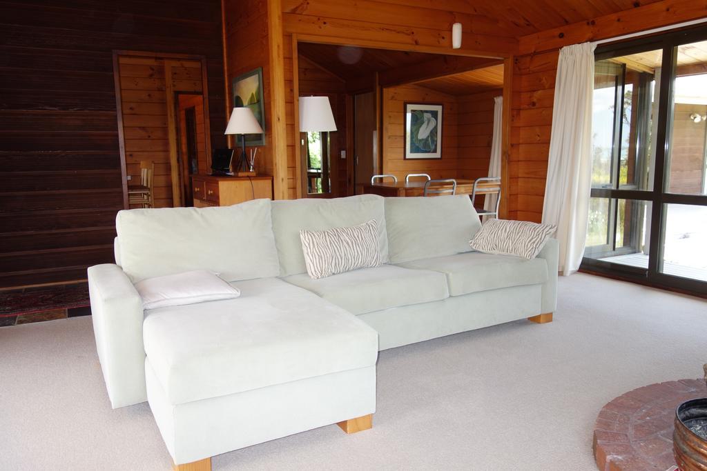 Waiheke Island Vineyard Holiday Houses Surfdale Экстерьер фото