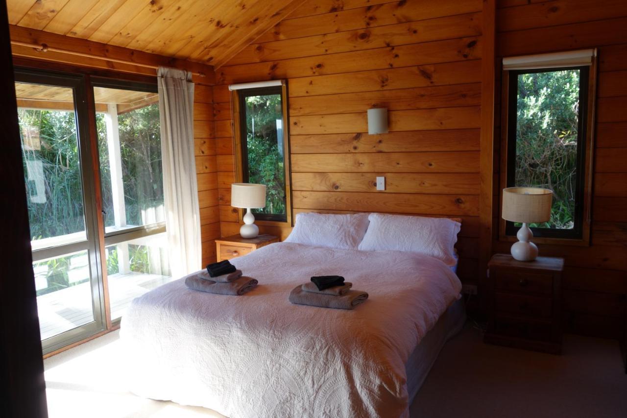 Waiheke Island Vineyard Holiday Houses Surfdale Экстерьер фото